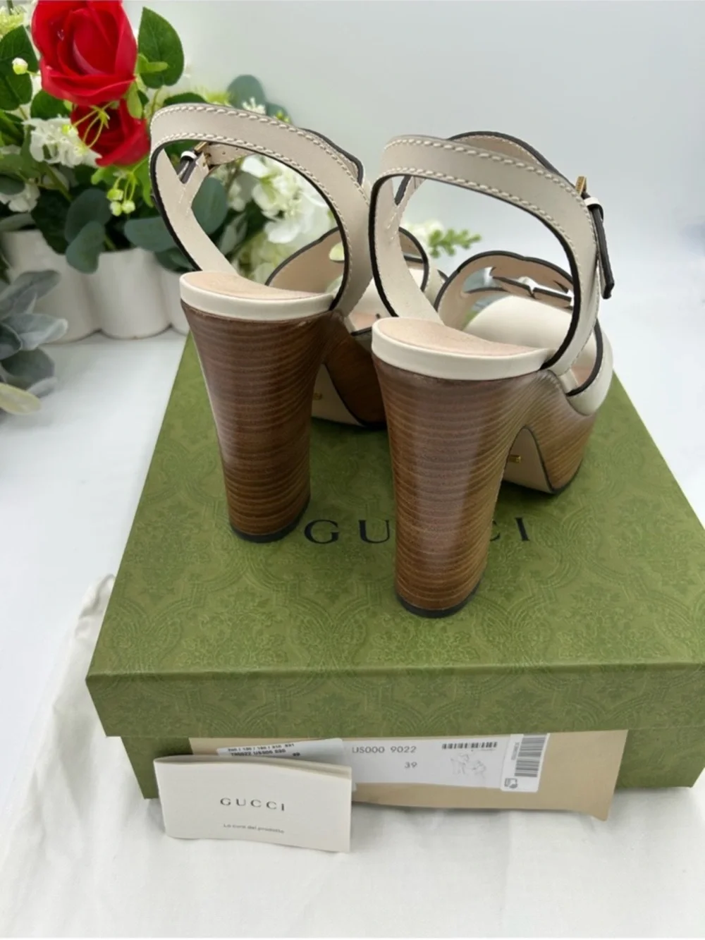 Women’s Gucci interlocking GG leather platform sandals size 39 made in Italy. - Picture 5 of 11